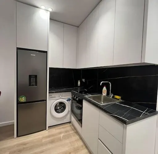 Spacious Ish-blloku Area Apartment *