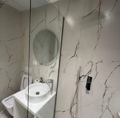 Spacious Ish-blloku Area *