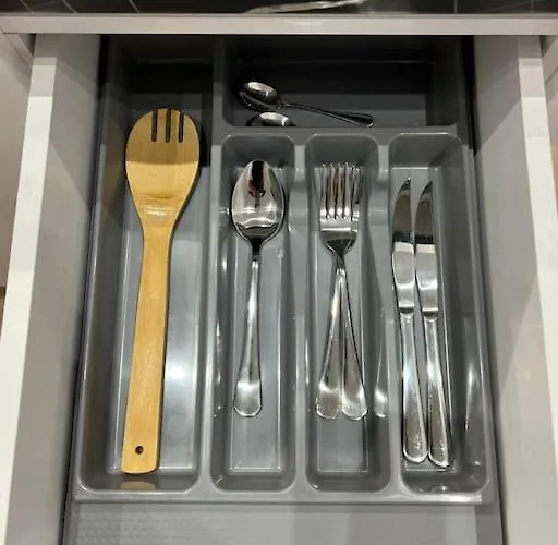 Apartment Spacious Ish-blloku Area Tirana